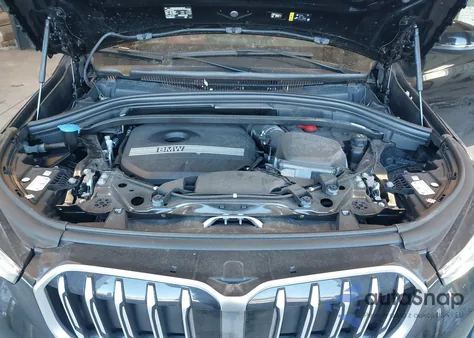 2025 BMW X1 xDrive28I z USA, uszkodzony, nr VIN WBX73EF02S5308399